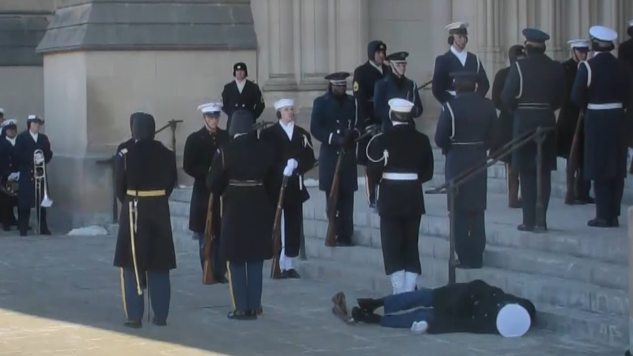 Soldier Falls During President Jimmy Carter’s Funeral