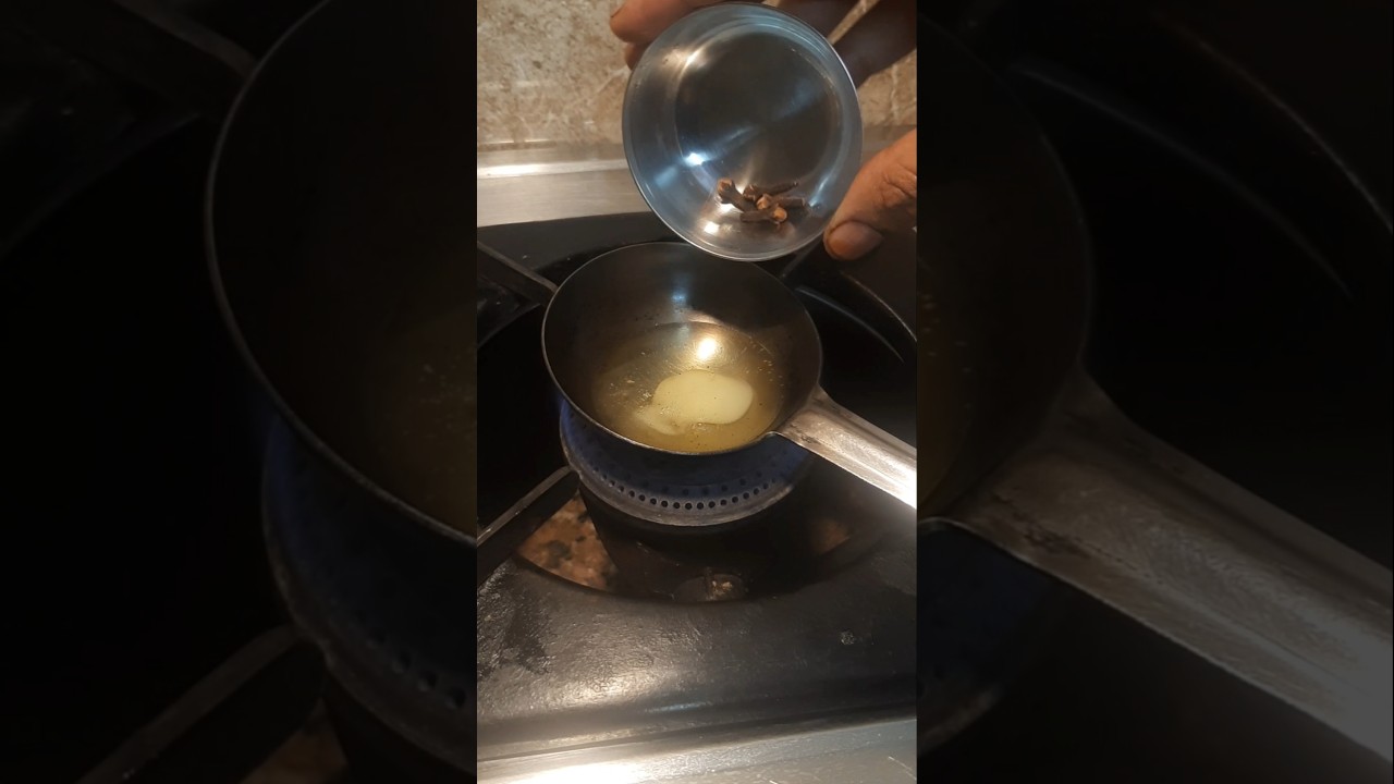 benefits of Navel oliling by Manish Acharya ji||#ytshorts​ #ayurveda​#healthyhabits​ #health​ #food