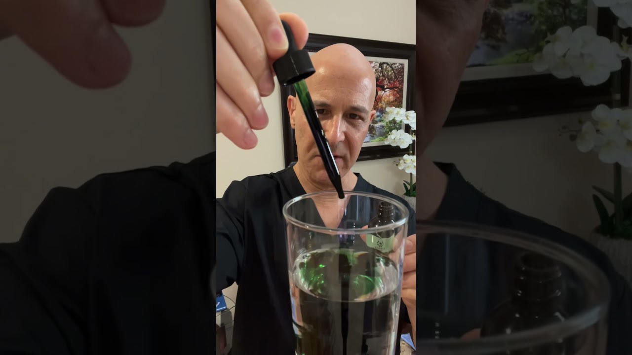 Chlorophyll Detoxifies & Can Help in Weight Loss!  Dr. Mandell #chlorophyll