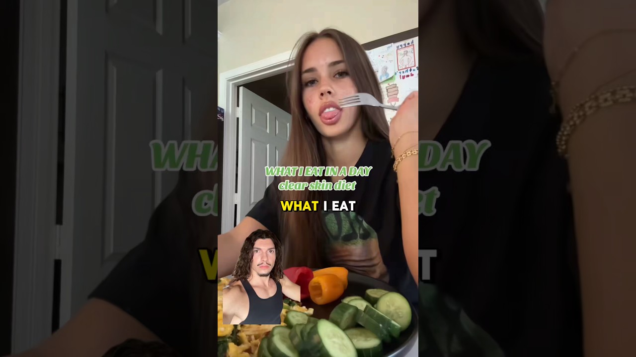 She’s on the CLEAR SKIN Diet?? 🤔 (Fat Loss Coach Reacts) #fitness
